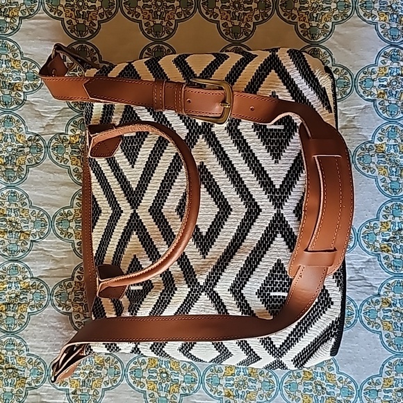 Tribe Alive x Rachel Zoe Limited Edition Custom Carryall Weekend Warrior Bag - Picture 7 of 16